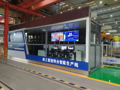 挖掘机的新玩法 从工地到生活的全能改造王